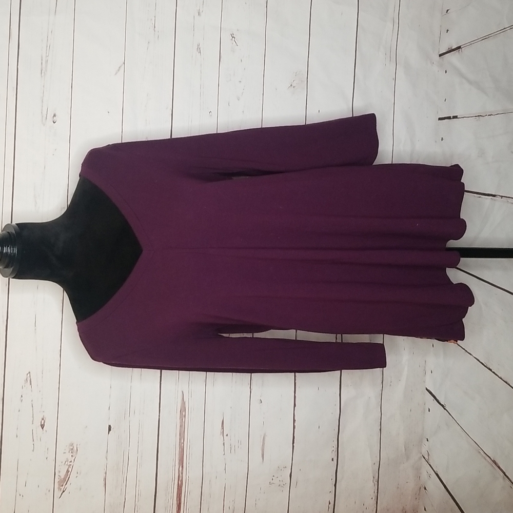 Le Lis Alante Woven Back Knit Top